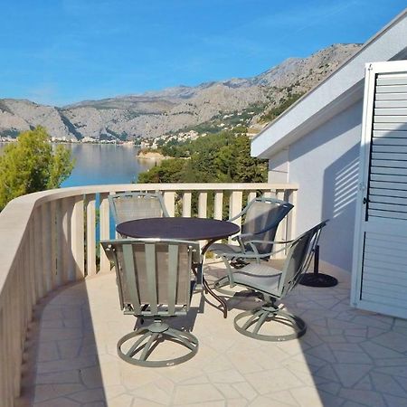 Seafront Apartments Nemira Omiš Extérieur photo