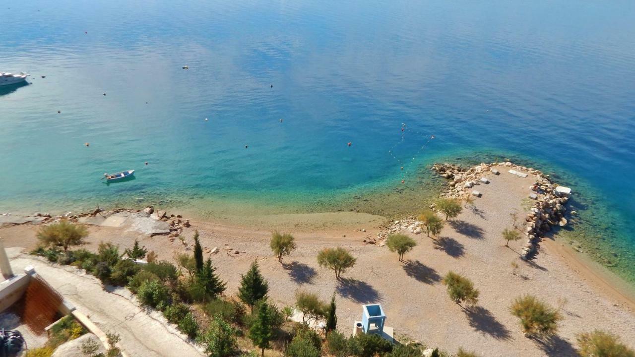 Seafront Apartments Nemira Omiš Extérieur photo
