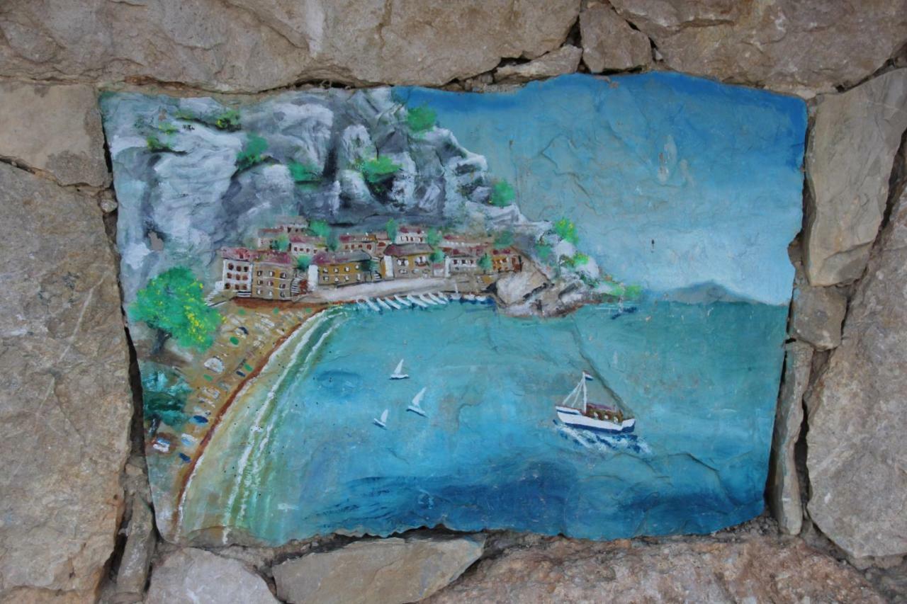 Seafront Apartments Nemira Omiš Extérieur photo