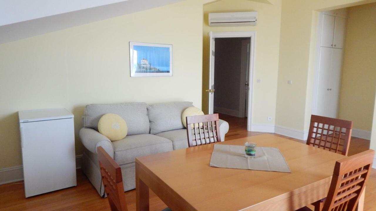 Seafront Apartments Nemira Omiš Extérieur photo
