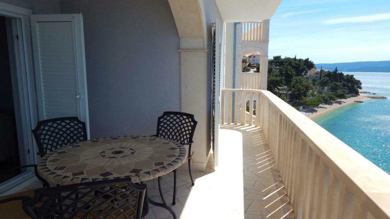Seafront Apartments Nemira Omiš Extérieur photo